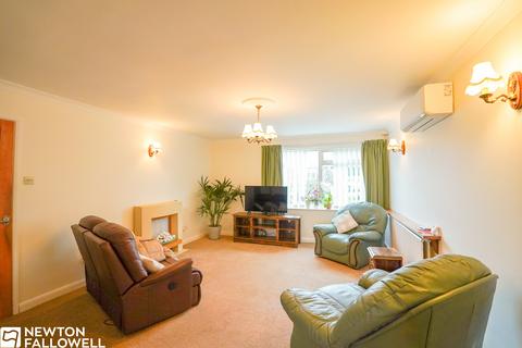 4 bedroom detached house for sale, St Martins Close , North Leverton DN22