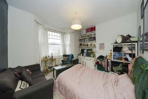 undefined, Lucien Road, London SW17