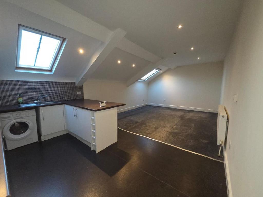 Kitchen .jpg