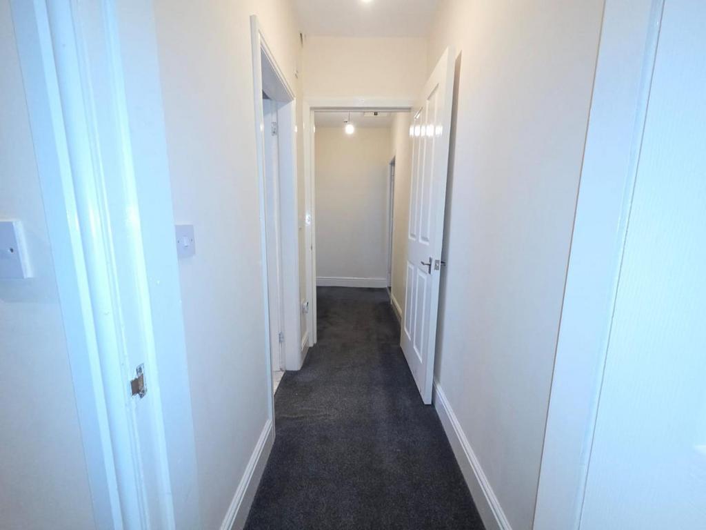 Hallway.jpg