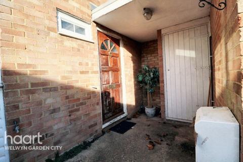 undefined, St Audreys Close, Hatfield