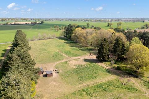 4 bedroom equestrian property for sale, Harling Road, Garboldisham