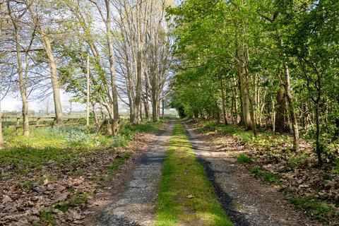 4 bedroom equestrian property for sale, Harling Road, Garboldisham