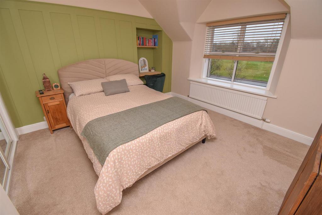 BEDROOM ONE-2.jpg