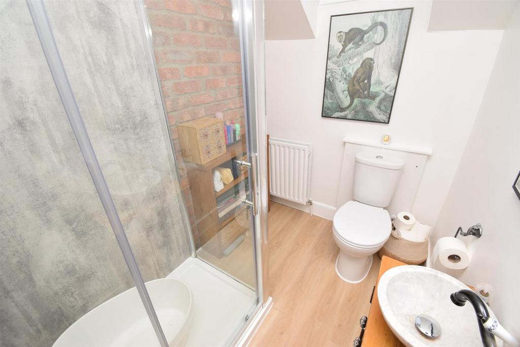 SHOWER ROOM-2.jpg