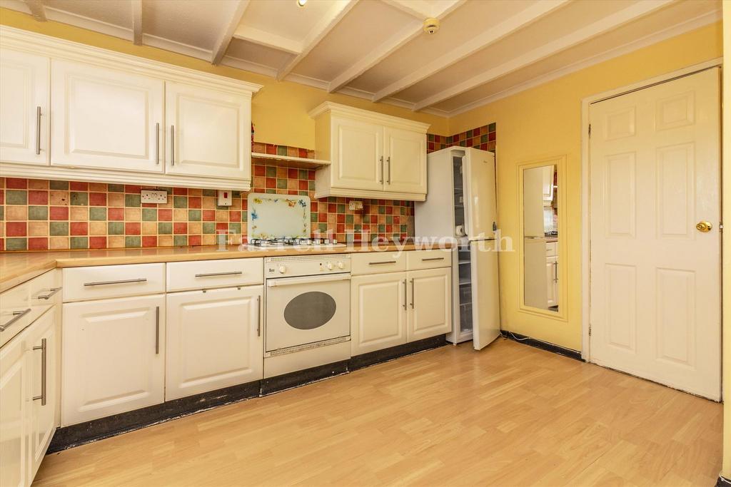 Kitchen b