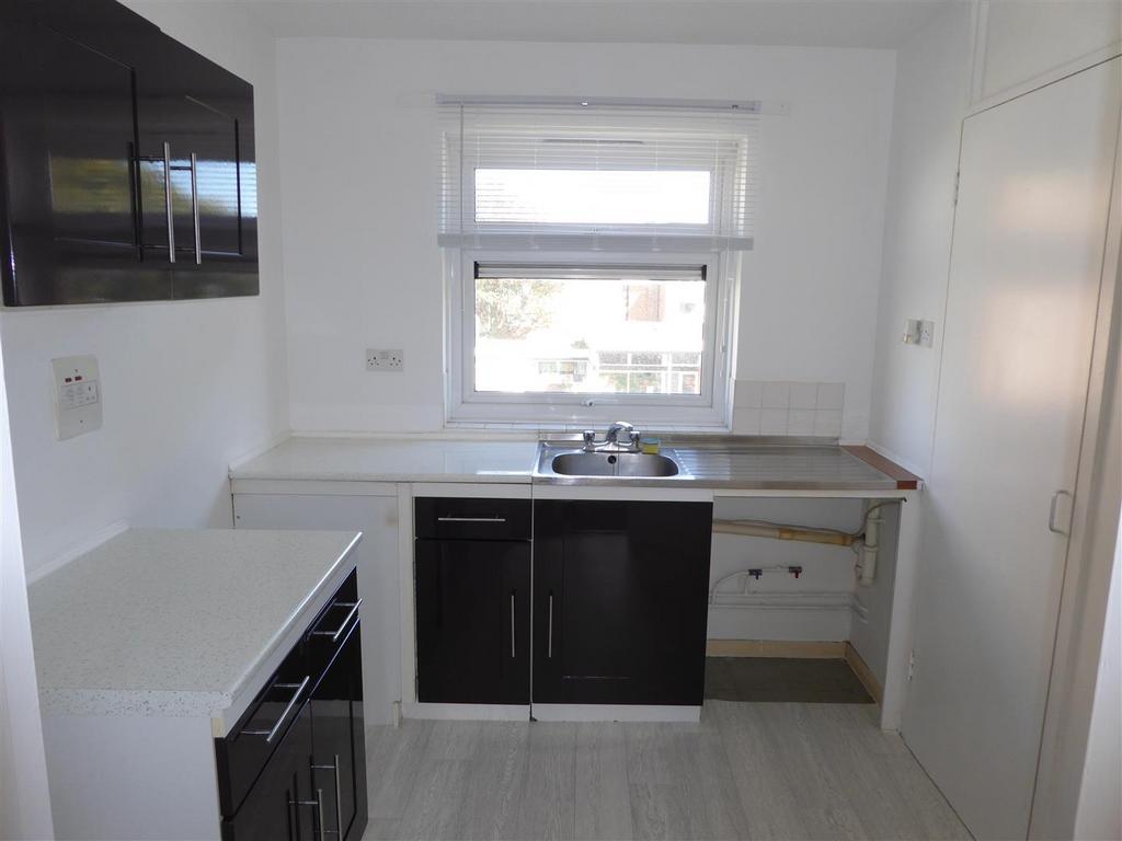 33 belmont street 002.JPG