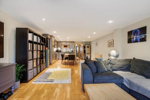 2 bedroom duplex for sale, Rotherhithe Street, London SE16