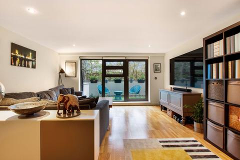2 bedroom duplex for sale, Rotherhithe Street, London SE16