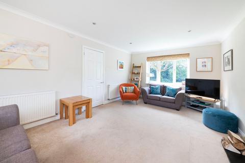 4 bedroom detached house for sale, Fettiplace Close, Abingdon OX13