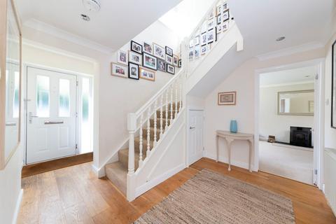 4 bedroom detached house for sale, Fettiplace Close, Abingdon OX13