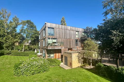 undefined, London SE23
