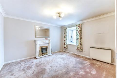 1 bedroom apartment for sale, St Peter's Court, Warwick CV35