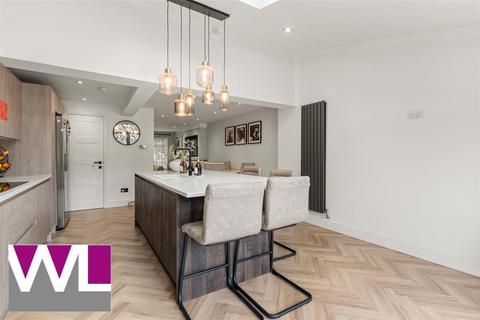 3 bedroom semi-detached house for sale, Winford Drive, Broxbourne EN10