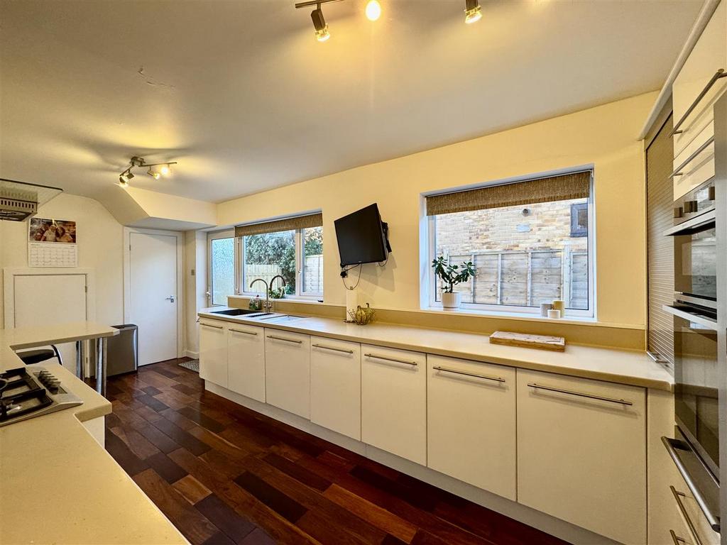 Breakfast kitchen