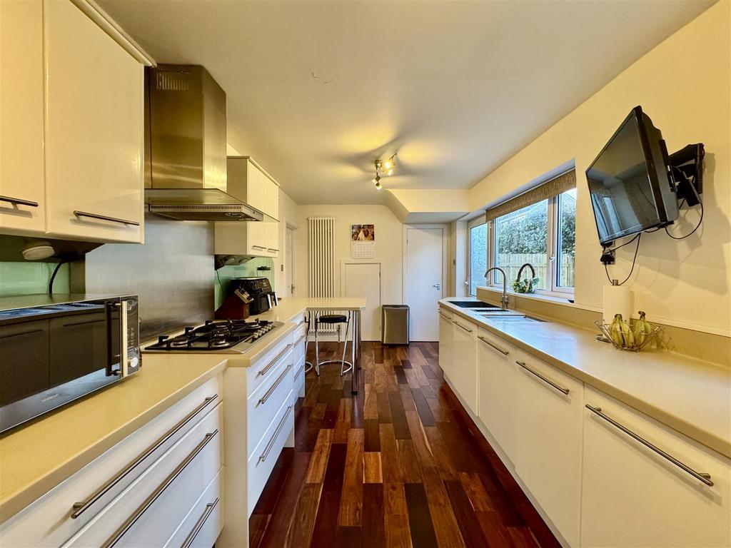 Breakfast kitchen