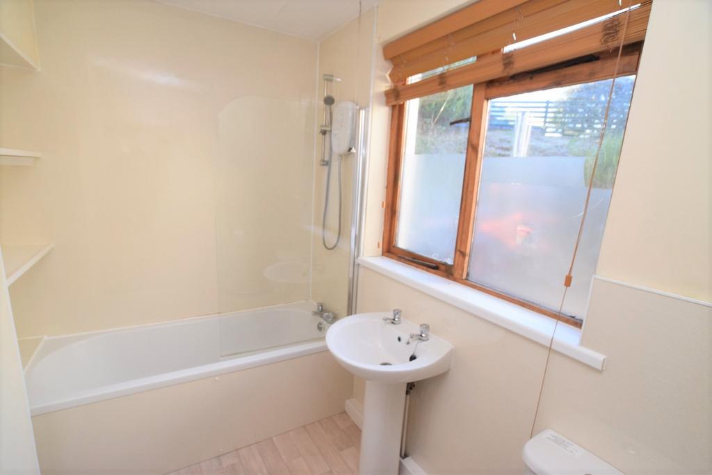 Corra Cottage, Kirkgunzeon, Dumfries, DG2 8 JR - Gr
