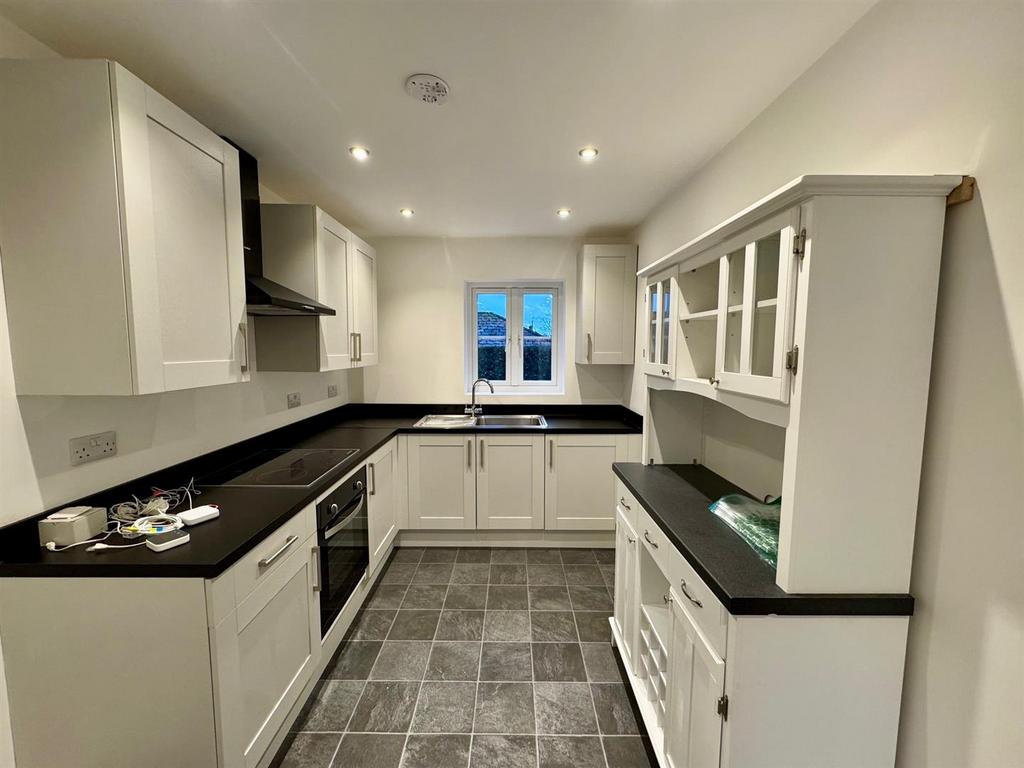 6a kitchen.jpg