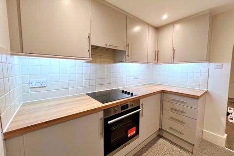 undefined, Royal Oak Road, Woking GU21