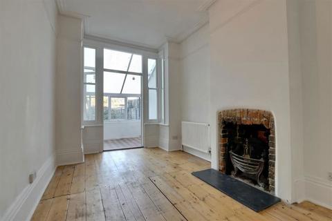 4 bedroom terraced house for sale, Laburnum Grove, Portsmouth, Hampshire, PO2 0HQ