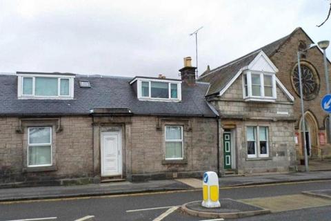 4 bedroom semi-detached house to rent, High Street, Tillicoultry, Clackmannanshire, FK13