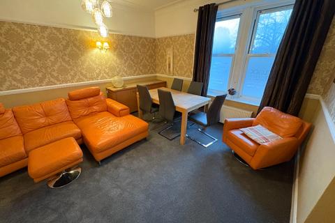 undefined, High Street, Tillicoultry, Clackmannanshire, FK13