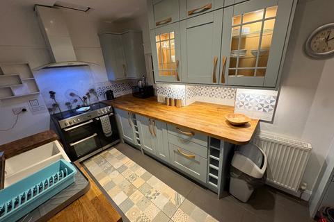 undefined, High Street, Tillicoultry, Clackmannanshire, FK13