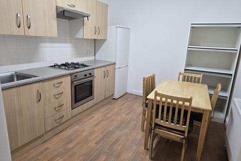 1 bedroom flat to rent, Church Road, London SE19