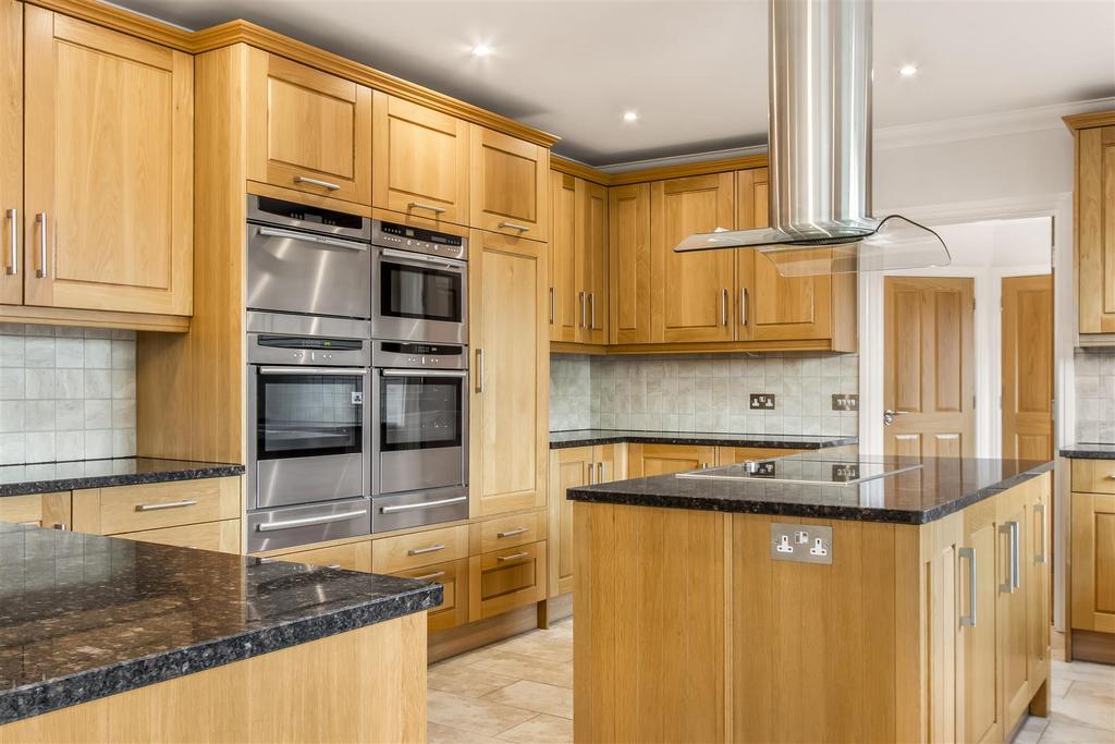 Kitchen / Diner