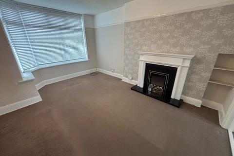 3 bedroom terraced house to rent, Maple Avenue, Willerby, Hull, East Yorkshire, HU10