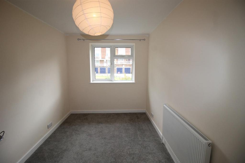 Bedroom 1.jpg