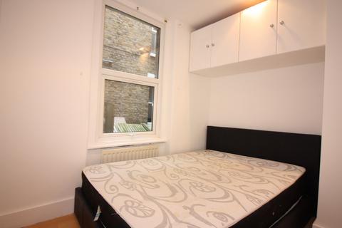 1 bedroom apartment to rent, Vaughan Road, London SE5