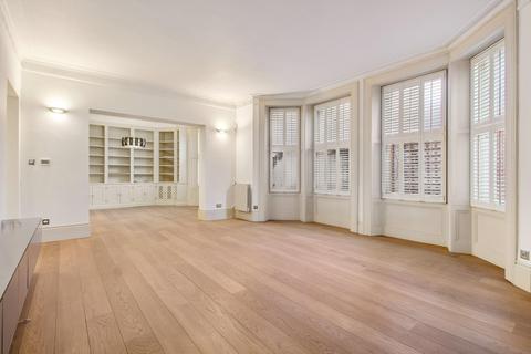 4 bedroom flat to rent, Trebovir Road, London, SW5