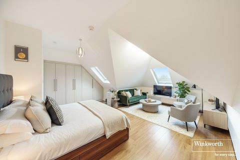 undefined, Queens Way, London NW4