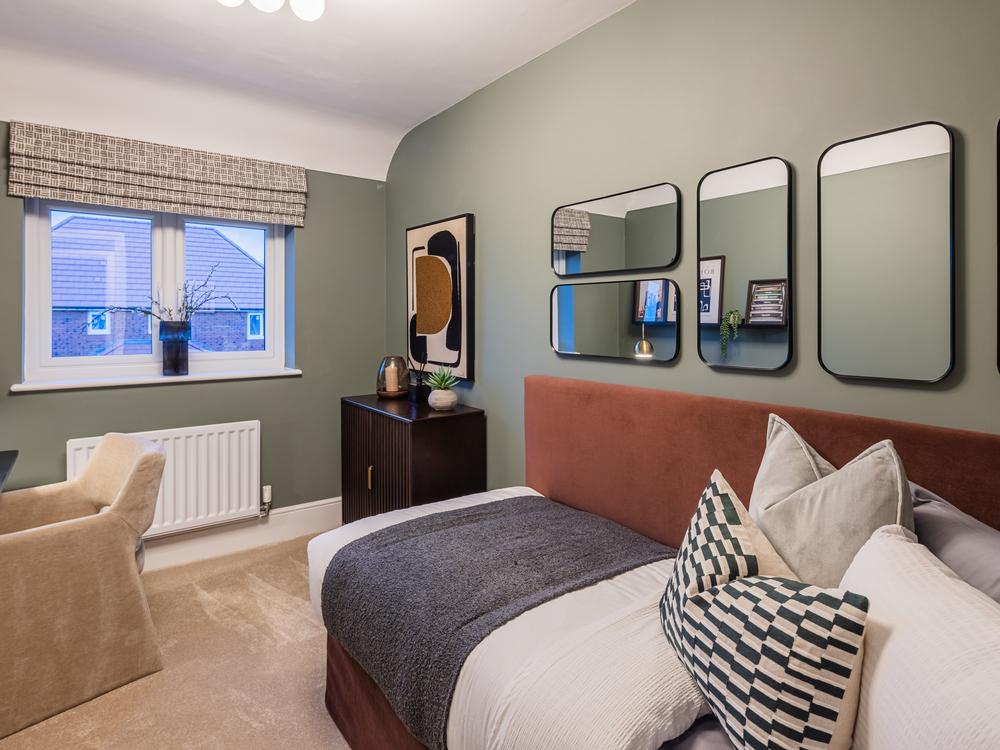 Hampstead - Bed 5 - 72323