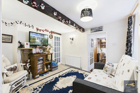 2 bedroom terraced house for sale, Castle Street, Torrington, Devon