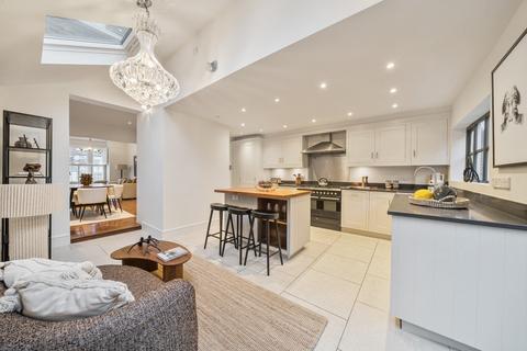 undefined, Fanthorpe Street, London, SW15