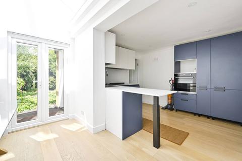 undefined, Lebanon Gardens, Wandsworth, London, SW18