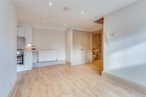 undefined, Quebec Road, Oxfordshire RG9