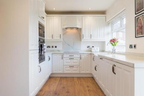 undefined, Field End Road, West Yorkshire LS15