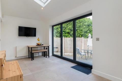 undefined, Field End Road, West Yorkshire LS15