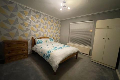 undefined, Room Available, Devon Road, Rednal, B45