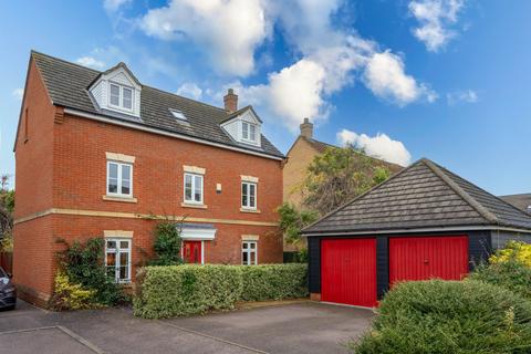 5 bedroom detached house for sale, Meridian Close, Hardwick, CB23