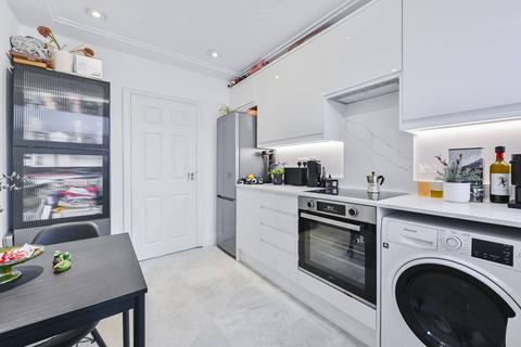 undefined, Hallam Court, Hallam Street, Marylebone, London, W1W