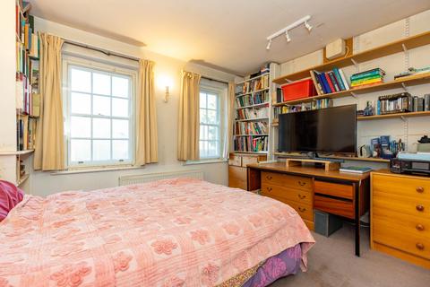 3 bedroom detached house for sale, Amherst Road, Warwickshire CV8