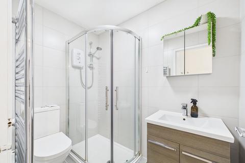 1 bedroom flat for sale, The Oaks, Bell View Manor, HA4