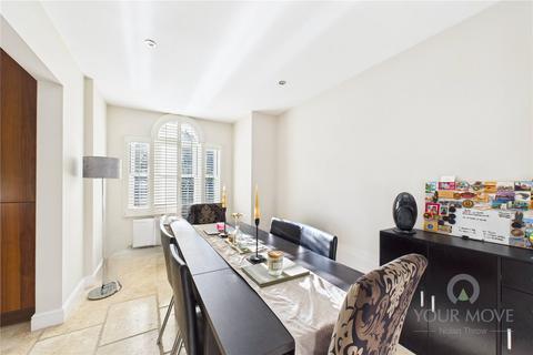undefined, Sandmartin Close, Buckinghamshire MK18