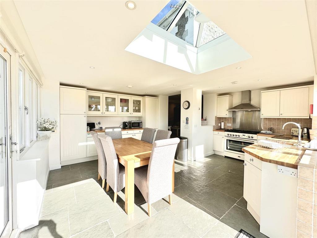 B6 ED2 A6 A-5 B67-4 DF8-B3 F1-38 EF6 A7537 F7.jpeg