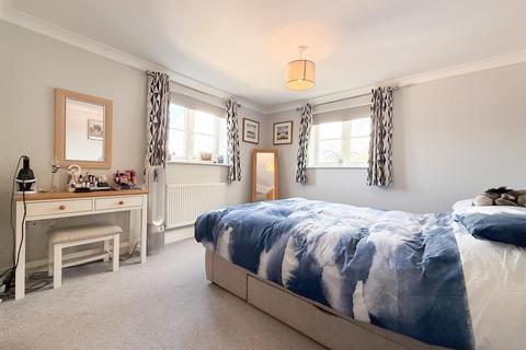 undefined, Brookbank Close, Cheltenham GL50 3NA