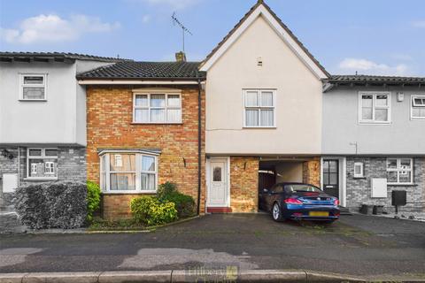 New Waverley Road, Noak Bridge, Essex, SS15